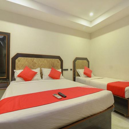 Oyo 15948 Hotel Srees Tiruchirappalli Εξωτερικό φωτογραφία