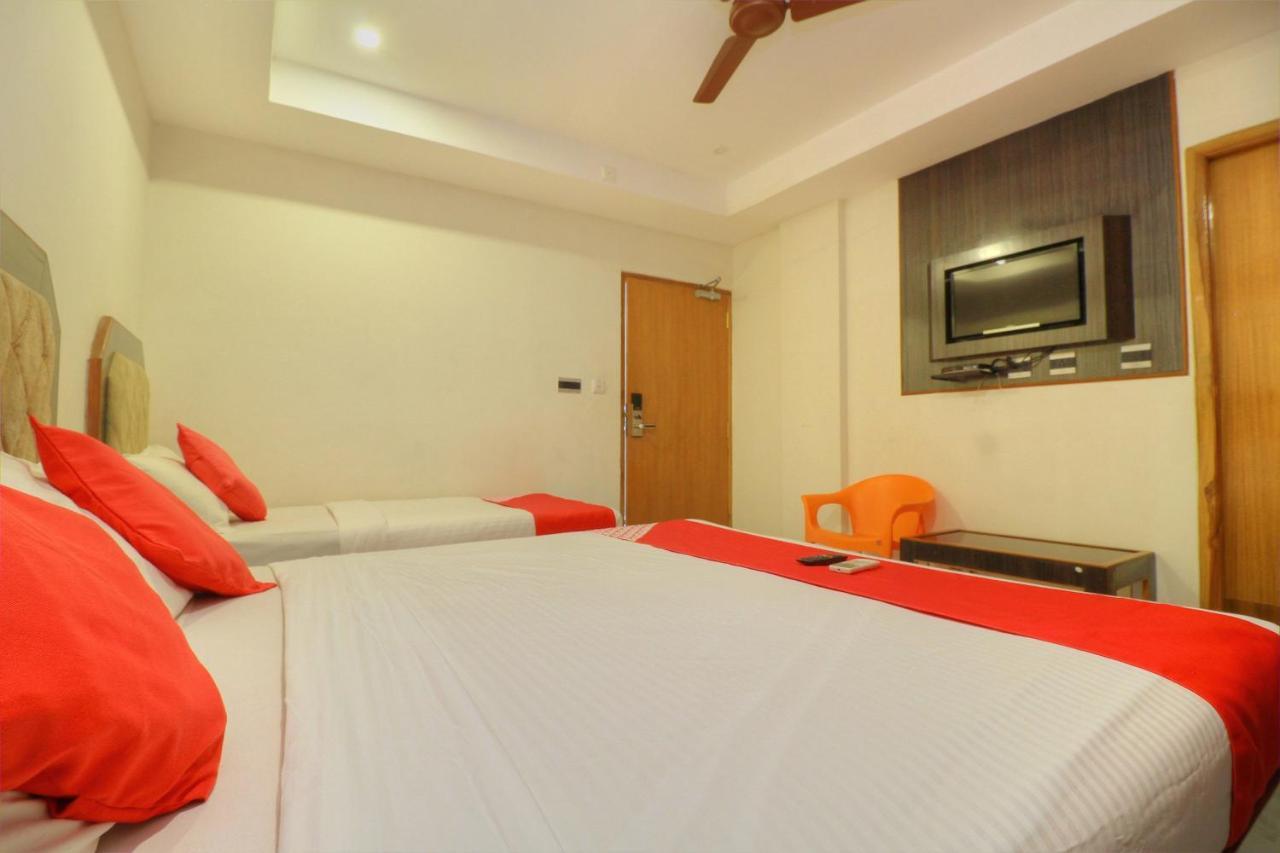 Oyo 15948 Hotel Srees Tiruchirappalli Εξωτερικό φωτογραφία